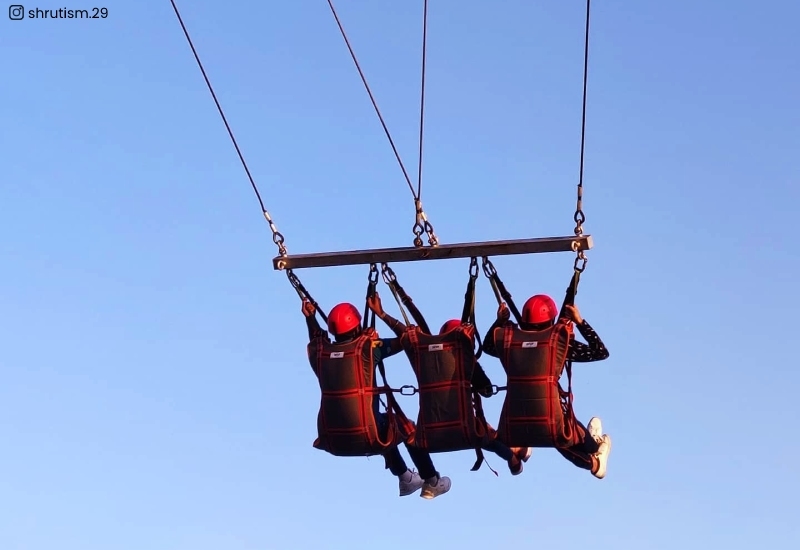 Giant Swing image