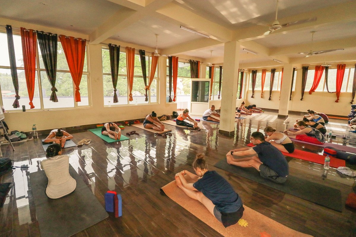 events/yoga-training/yoga-training-01.jpg