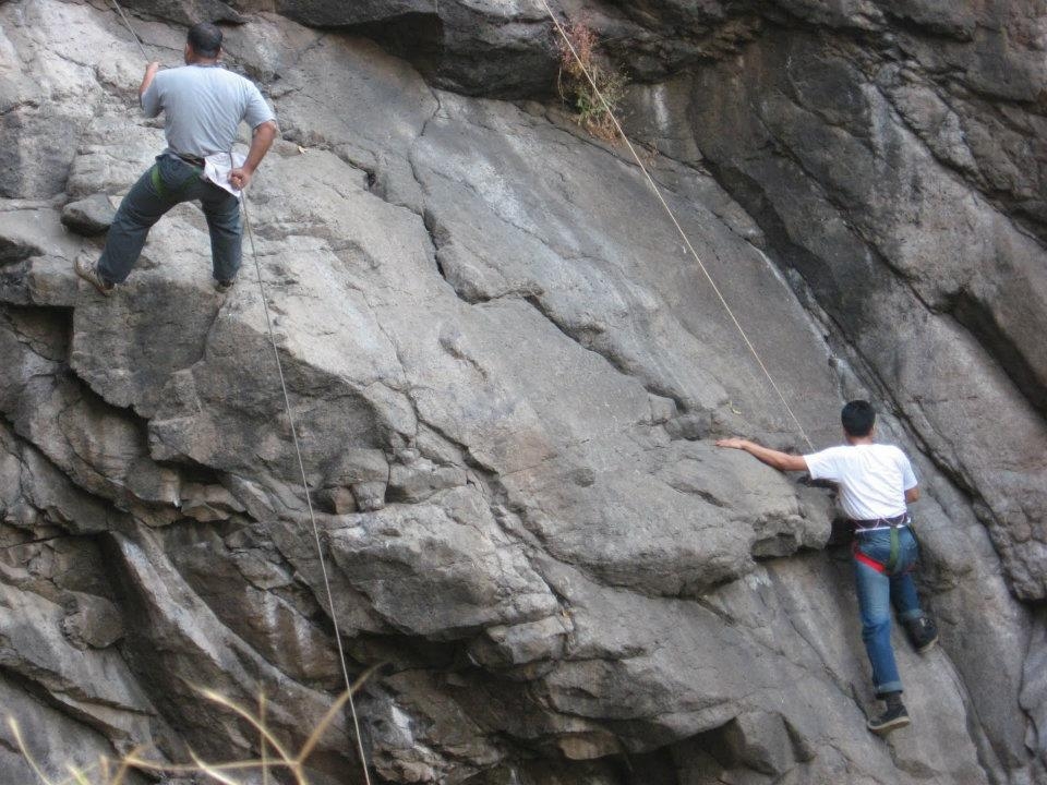 activities/rock-climbing/rock-climbing-01.jpg