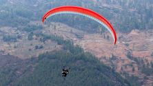 activities/paragliding/paragliding-02.jpg