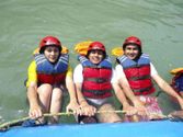 activities/rafting/video/river-rafting-video-thumb-01.jpg